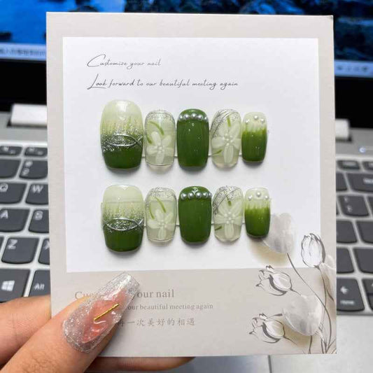 emerald bloom - elegant medium square green handmade press on nails